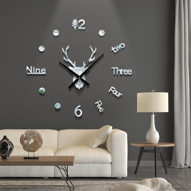 Mini Home Wall Clock - Delightful Decor